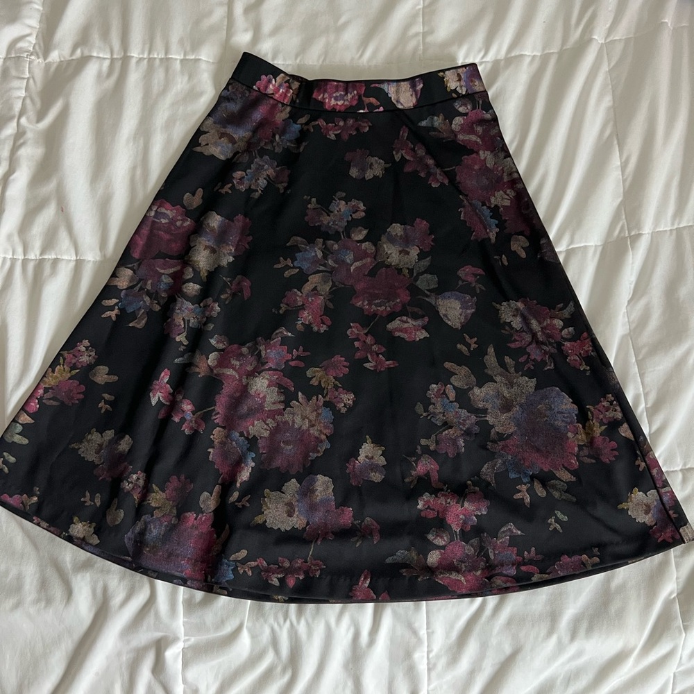 MIDI SKIRT (size: women’s small)